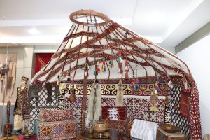 Жайық жауһарлары залы.