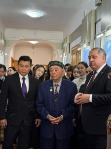 Бүгін БҚО тарихи-өлкетану музейінде Қазақстанның Халық жазушысы, ақын Жұбан Молдағалиевтің туғанына 105 жыл толуына орай «Қазақ жырының қыраны» атты көрменің ашылуы және әдеби кеш өтті.