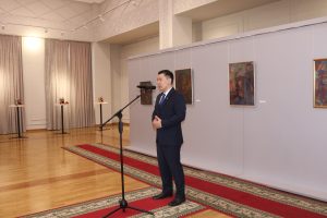 Қазақстан Суретшілер одағының мүшесі, график-суретші, ардагер-спортшы Құбайболла Хамзаұлы Хасановтың «Өрнекті жылдар…» дербес көрмесі