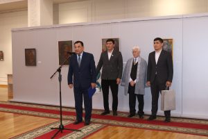 Қазақстан Суретшілер одағының мүшесі, график-суретші, ардагер-спортшы Құбайболла Хамзаұлы Хасановтың «Өрнекті жылдар…» дербес көрмесі