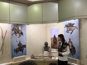 Состоялось открытие выставки «Атадан қалған ақ сауыт»