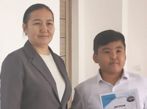 Қазақстан халқының бірлігі күніне арналған «Бір шаңырақ астында» сурет салу байқауы