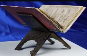 Қожа Ахмед Яссаудің (1105-1166ж) «Диван-н-Хикмет»  қолжазбасы және БабаРахим Шах Мамрабаның(1657-1711ж) шығармалары